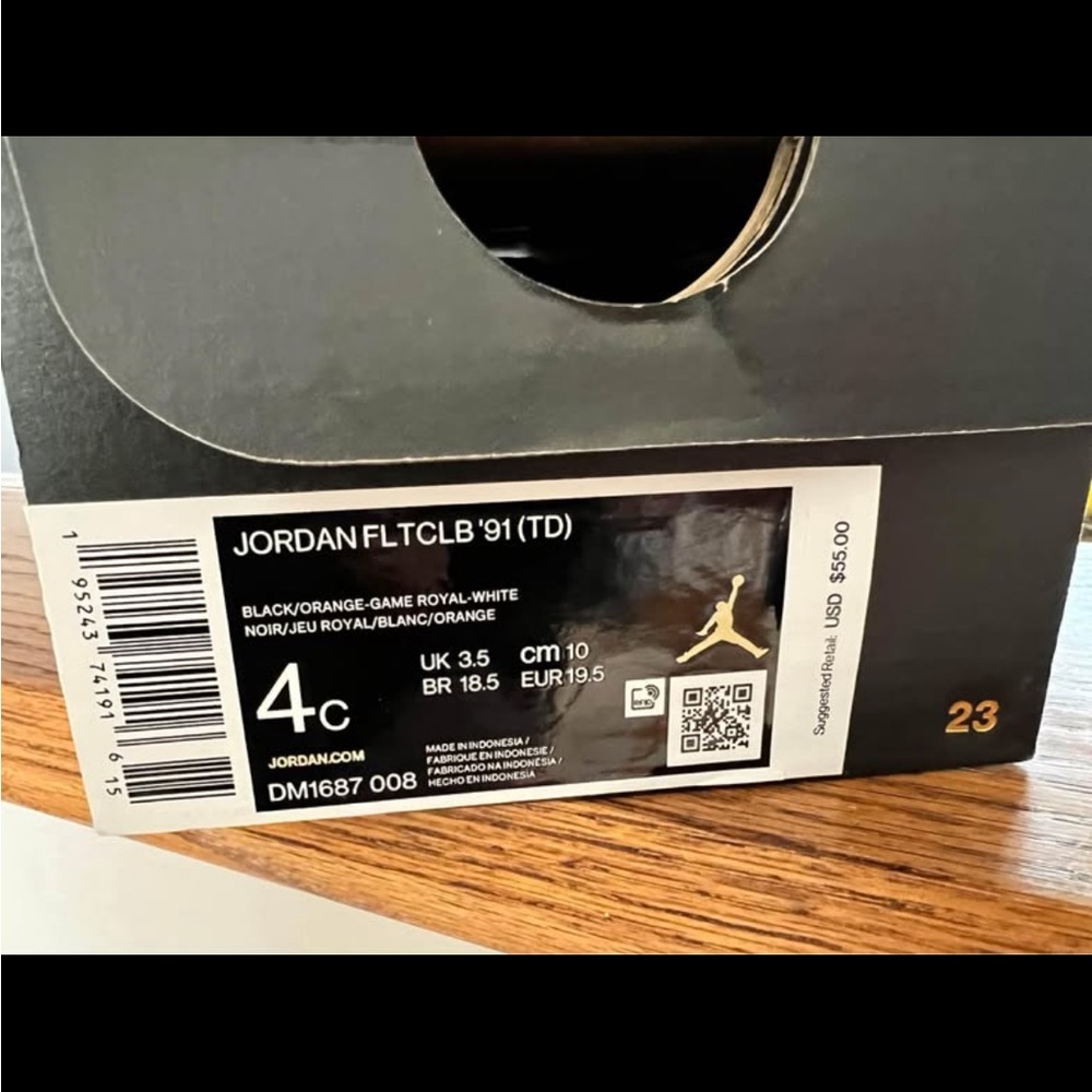 Jordan FLTCLB '91 Black and Orange Shoes